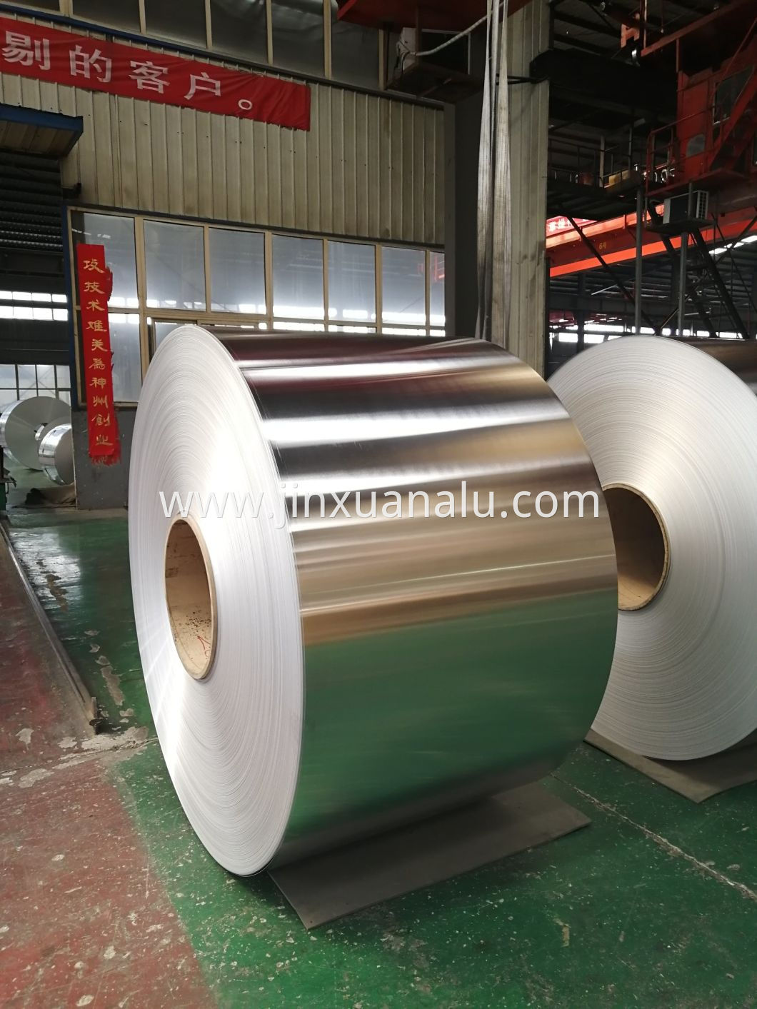 Ultra-Wide-Thin-Aluminium-Sheets-for-Trailer-3003-3004-5052-(4)